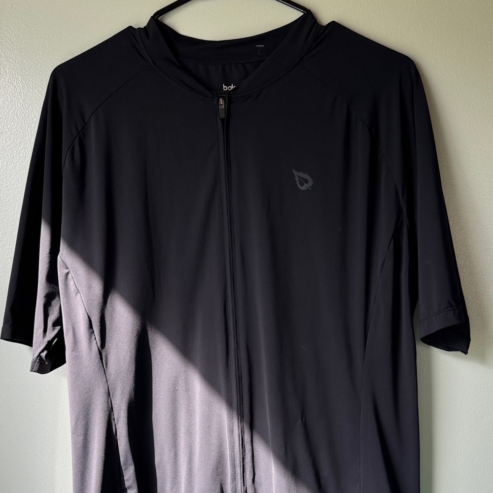 Baleaf Black Athletic Cycling Top with Gray Logo